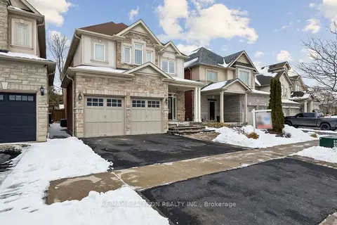 12 Promenade Drive
