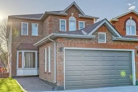 90 Oke Road Main Floor