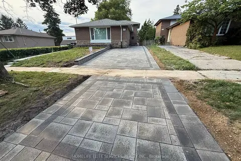 36 Manorglen Crescent
