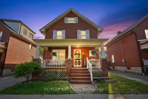 18 Rowe Street