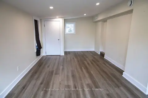 103 Ritson Road S Unit 3