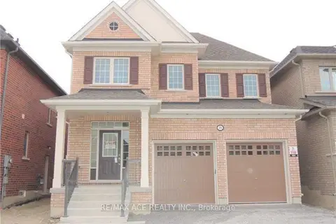 2392 Equestrian Crescent