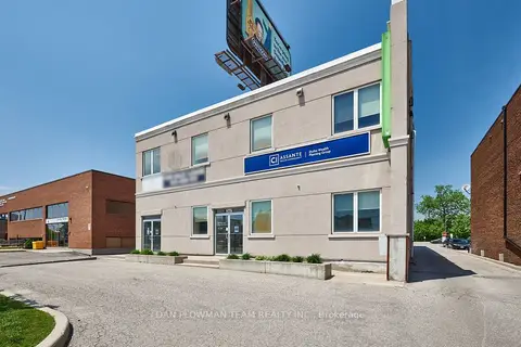 360 King Street W
