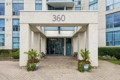 360 Watson Street W 807