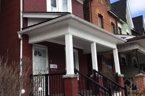 1320 Dundas Street E 2nd & 3rd Floors