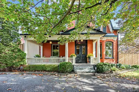 86 Wellington Street