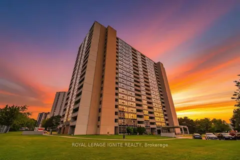 3380 Eglinton Avenue 903