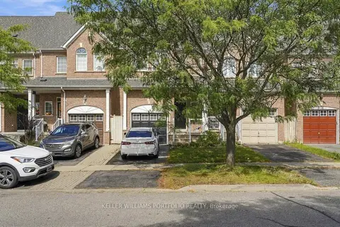 8 Gateway Court
