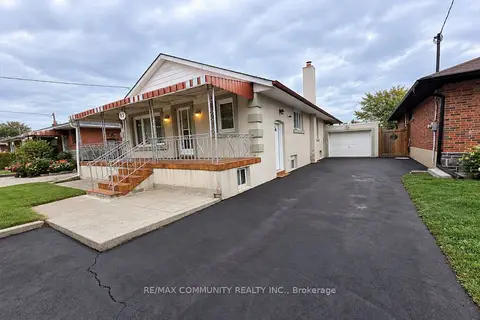 93 Waringstown Drive