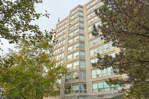 712 Rossland Road E 213