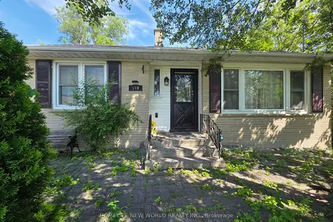 544 Mary Street E