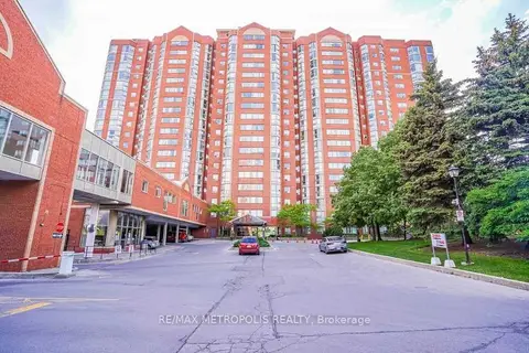 2460 Eglinton Avenue E 1412