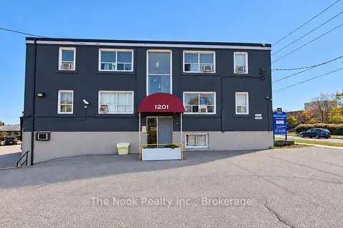1201 Cedar Street 7