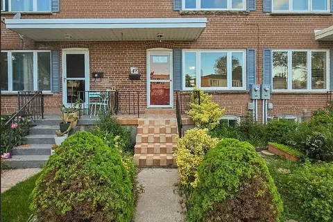 740 KENNEDY Street 49