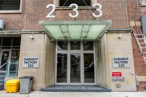 233 Carlaw Avenue 620