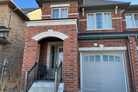 2448 Equestrian Crescent