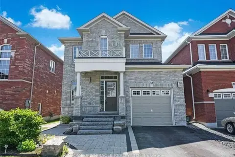 32 Mcdonald Crescent