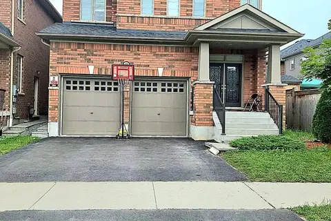 2432 Equestrian Crescent Main