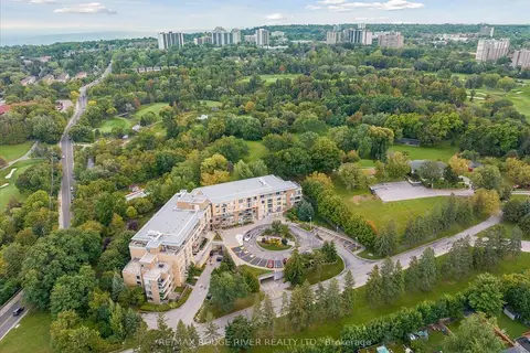 452 Scarborough Golf Club Road 405