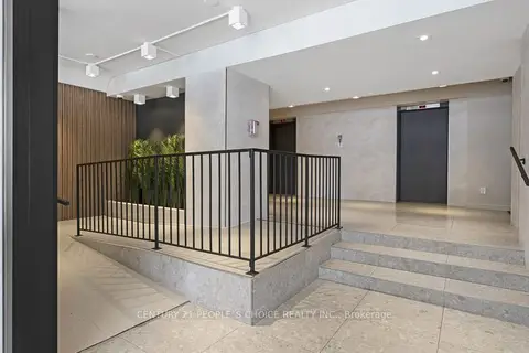 3875 Sheppard Avenue E 405