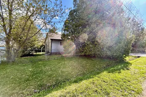 39 Windsor Drive