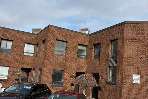 400 Esna Park Drive 20