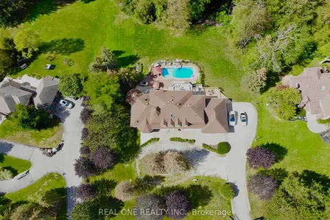 12 Jarvis Avenue