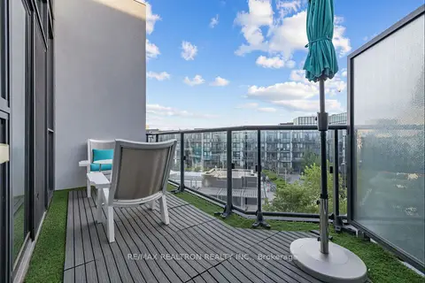 375 Sea Ray Avenue 424