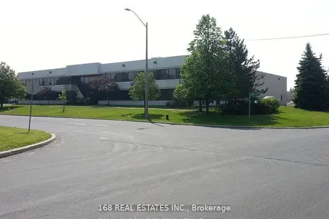 215 Konrad Crescent 2