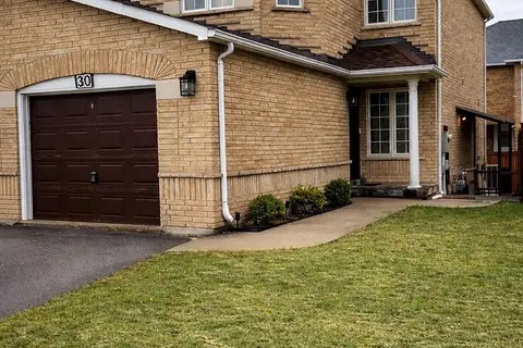 30 Condotti Drive