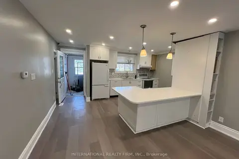 73 Murray Drive 101