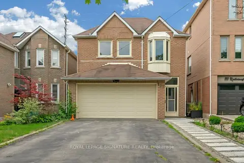 107 Roxborough Lane