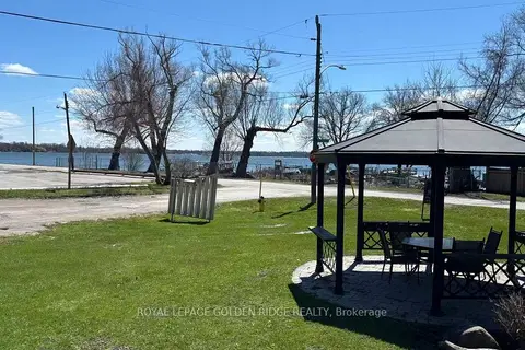 19 Lake Drive N