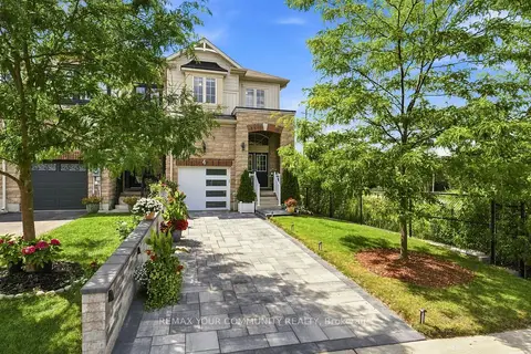 4 Greenwood Drive
