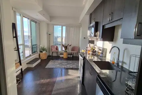 9191 Yonge Street 705
