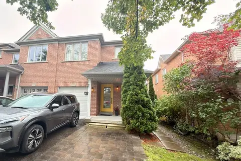 222 Burgess Crescent