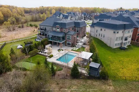 61 Ria Court