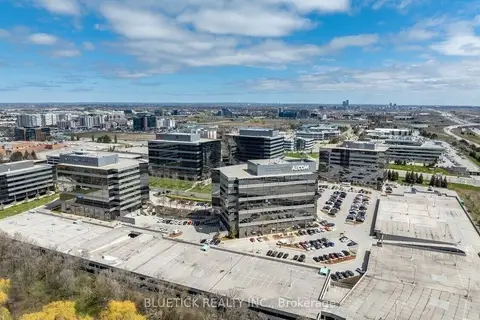 125 Commerce Valley Drive W 602