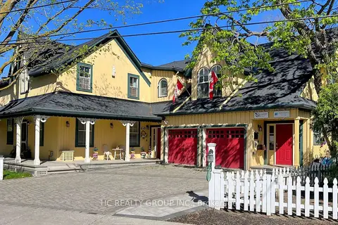 10 Station Lane