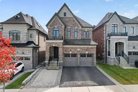 18 Hackwood Crescent