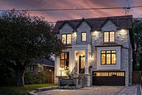 43 Rockport Crescent