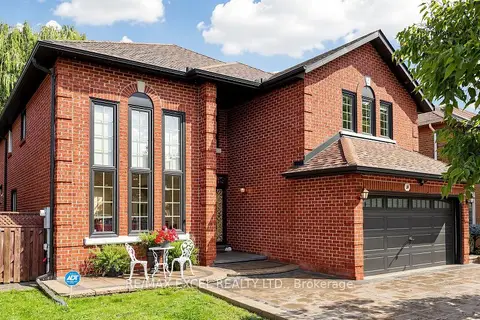 2B Trinity Crescent