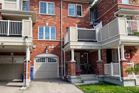 15 Minlow Way