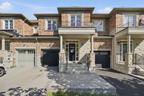384 William Dunn Crescent