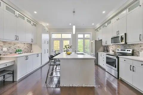 86 Golden Trail