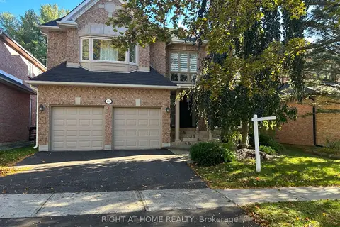 100 Carlyle Crescent