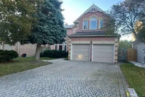 15 Heatherwood Crescent