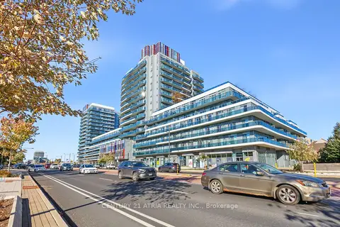 9471 Yonge Street 528