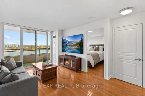 350 Red Maple Road 1214