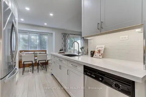 27 Anderson Place
